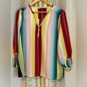 Lilla P Carnival Blouse
Multicolored Striped Sleeveless Flowy